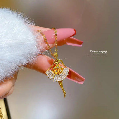 Trendy Pendant Chain Golden Plated Necklaces for Girls 2024
